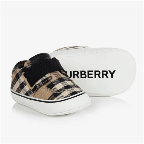 burberry shoes for infants|Designer Newborn Clothes .